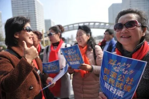 素人参加综艺通告海选试镜现场